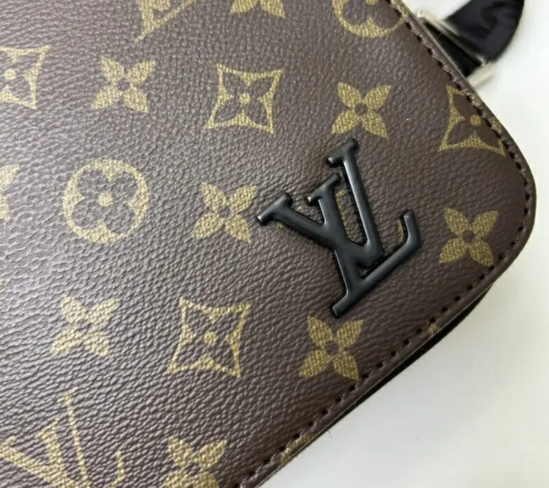 louis vuitton aaa homme mini sac a main s_11b26153